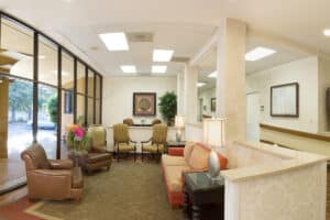 The front lobby waiting room at Vasona Creek